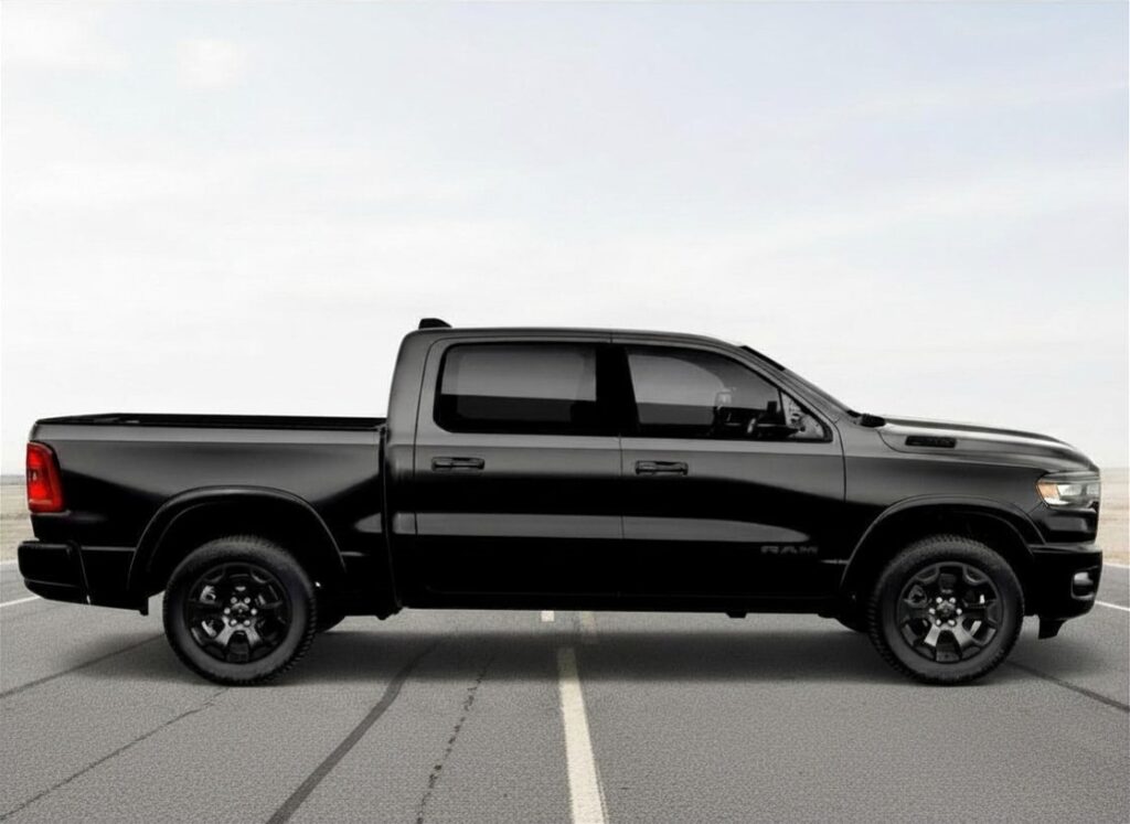 RAM 1500 Sport 2026 Gatineau — Cristal Noir Étincelant, vue avant